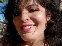 AliyahMilani is Live on ItsLive: My privates are a combination of tenderness and naivety among more we know each other, faster you will see my warm and fiery side. Watch AliyahMilani´s Live Show on ItsLive