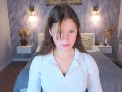 Watch olivia_reed0´s Live Show on Chaturbate