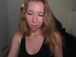 Watch vivienvance18´s Live Show on Chaturbate