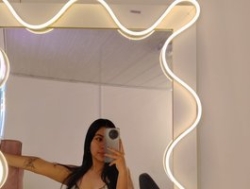 Watch ZURY-TAY´s Live Show on BongaCams