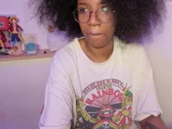 Watch saturno_vibes´s Live Show on Chaturbate