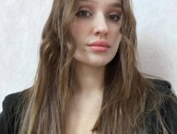 Watch HollieDurand´s Live Show on BongaCams