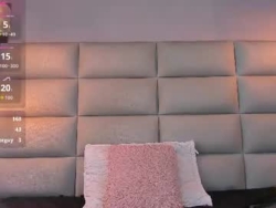 Watch misslunablue__´s Live Show on Chaturbate
