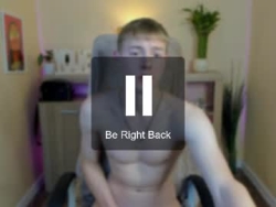 Watch darwin_green´s Live Show on Chaturbate