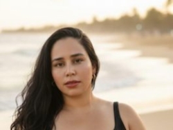 Watch DULCEPERLA´s Live Show on BongaCams