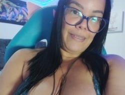 Watch sofia-lopez70´s Live Show on BongaCams