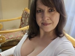 Watch nimfastar77´s Live Show on BongaCams