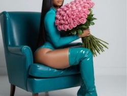 Watch PerlaZultana´s Live Show on BongaCams