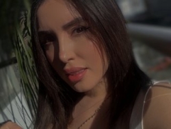 Watch RouSex´s Live Show on ItsLive