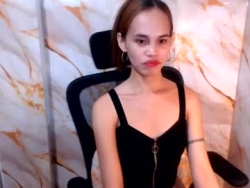 Watch beccamiller22´s Live Show on Chaturbate