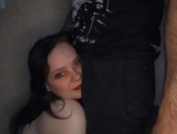 Watch YourSweetPiggy´s Live Show on BongaCams