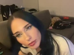 sienascorp is Live on Chaturbate: New adhd girl here!🤣❤️🥰 #new #bigass #skinny #young #lovense Watch sienascorp´s Live Show on Chaturbate