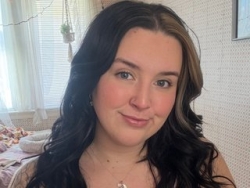 Kassqueen is Live on ItsLive: Naturally more dominant but can be submissive for the right person. Love mutual masturbation, kink friendly, nap shows, and more ;) Watch Kassqueen´s Live Show on ItsLive