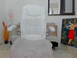 Watch deya_divine´s Live Show on Chaturbate