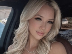 Watch Sabrina_xx´s Live Show on ItsLive