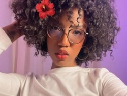 Watch CarolineS´s Live Show on BongaCams