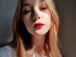 Watch MisaMew´s Livestream and Chat