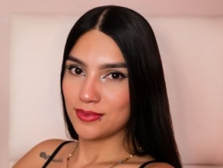 Watch NoemiFerrer´s Live Show on ItsLive