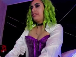 Watch roxanne_han2´s Live Show on Chaturbate