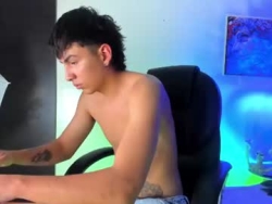 Watch leo_royce´s Live Show on Chaturbate
