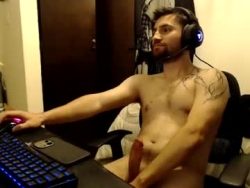 Watch diegocastrotiktok´s Live Show on Chaturbate