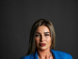 Watch NikaStill´s Livestream and Chat