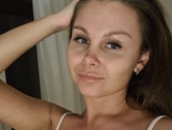 Watch lizashayofficial´s Livestream and Chat