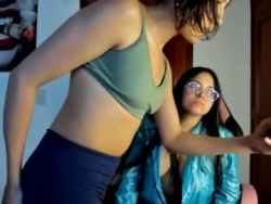 Watch cherryx_onix´s Live Show on Chaturbate