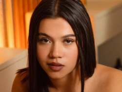 Check ClaraSoler´s Real-Time Streaming Adult Shows