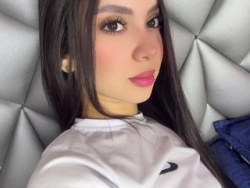 Watch Lexiisparks´s Live Show on ItsLive