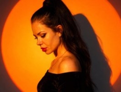 Watch NicoleHotBody´s Live Show on BongaCams