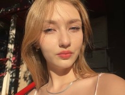 Watch TyeshaDirksen´s Live Show on BongaCams