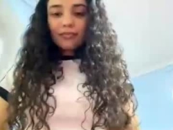 Watch glendarobinson´s Live Show on Chaturbate