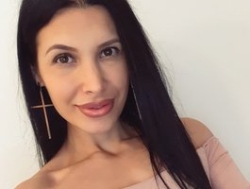 JENNYX0 is Live on BongaCams: Hilush on850 tk fuck me with toy10 tk love me 10 tk give me a kiss 30 tk c2c33 tk spanks 45 tk cock rate55 tk flash tits i or ass100 tk oil Watch JENNYX0´s Live Show on BongaCams