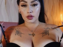 NaomiBraunx is Live on ItsLive: I like to please, deep throat and anal sex are my favorites shows, I love giving pleasure, come to my room, and feel the pleasure that I can feel you feel that you will feel the sun near so much heat and you will feel melting Watch NaomiBraunx´s Live Show on ItsLive