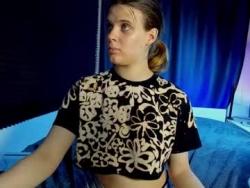 Watch kiki_krash´s Live Show on Chaturbate