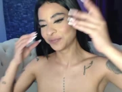 Watch karodu´s Live Show on Chaturbate