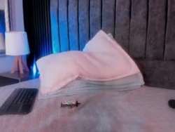 Watch lia_cherry_7´s Live Show on Chaturbate
