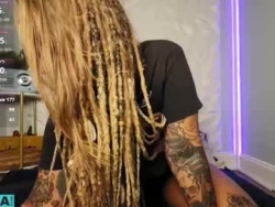 Watch cheviblue´s Live Show on Chaturbate