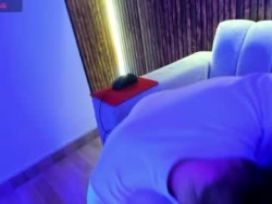 Watch valenwhite´s Live Show on Chaturbate