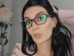 Watch SweetCassie´s Live Show on BongaCams
