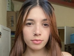 Watch valeria-mendoza´s Live Show on BongaCams