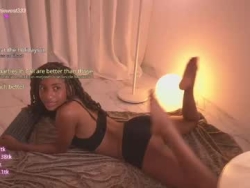 Watch connie_west0´s Live Show on Chaturbate