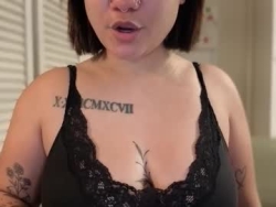 Watch oohhellothere´s Live Show on Chaturbate