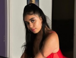 Watch Gemma-Hot´s Live Show on BongaCams