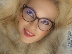 Watch Carla88´s Live Show on BongaCams