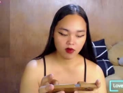 Watch urasian_hotchix69´s Live Show on Chaturbate