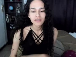 Watch helena_spellman´s Live Show on Chaturbate