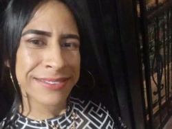 Check NAHOMY_SWEETT19´s Real-Time Streaming Adult Shows