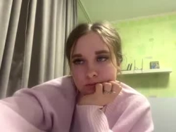 Watch vladavossilina´s Live Show on Chaturbate